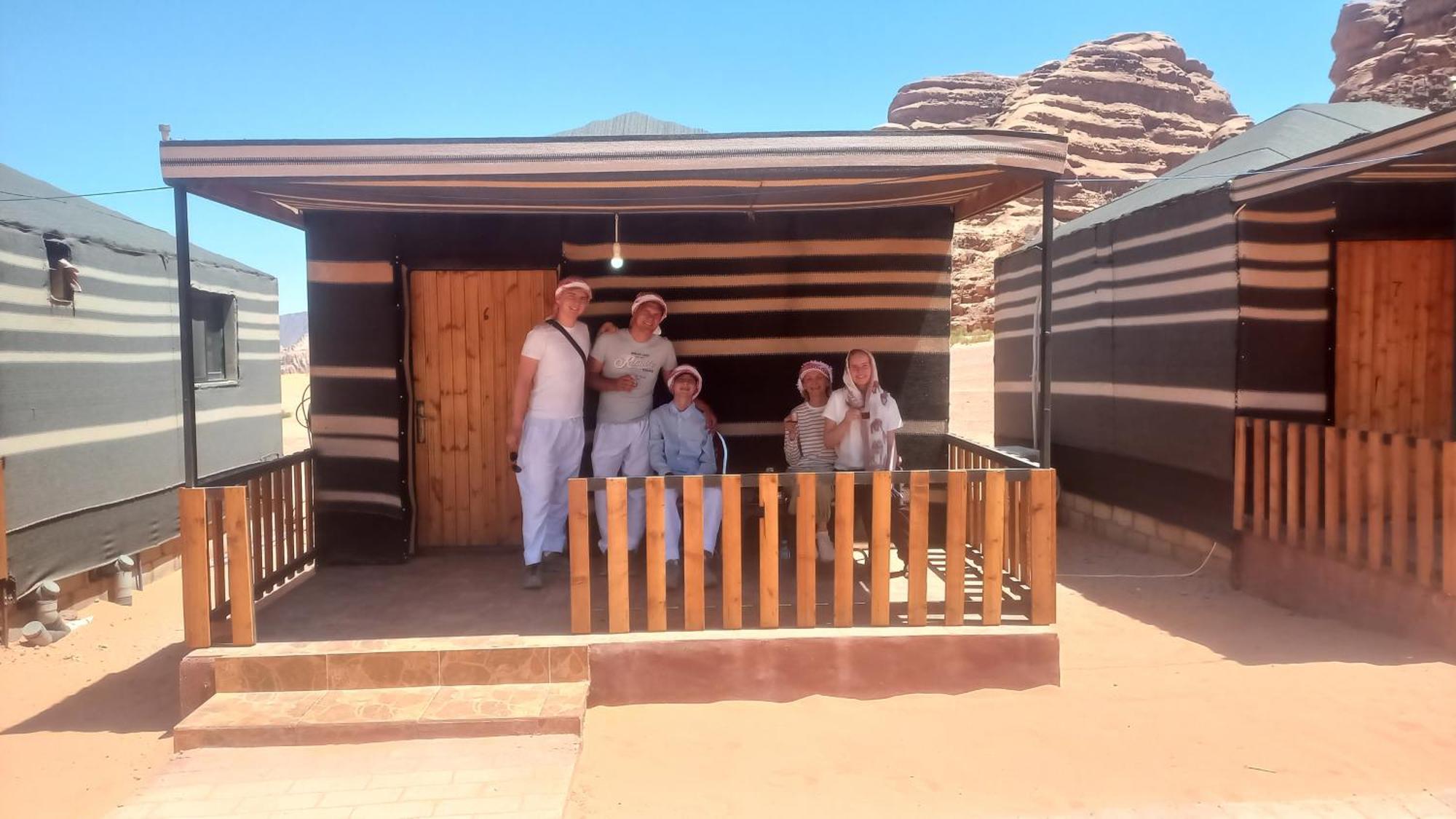 غرووب وادي رم Hotel Exterior photo